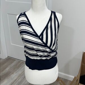 Jcrew women’s navy and White Striped knit Sleeveless Top